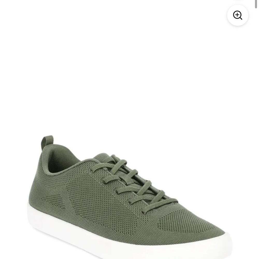 George Green Sneakers Lightweight Knit Design